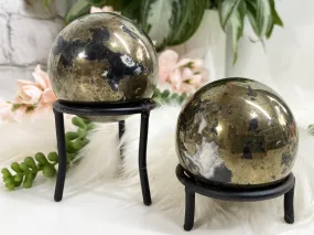 Black Metal Sphere Stand