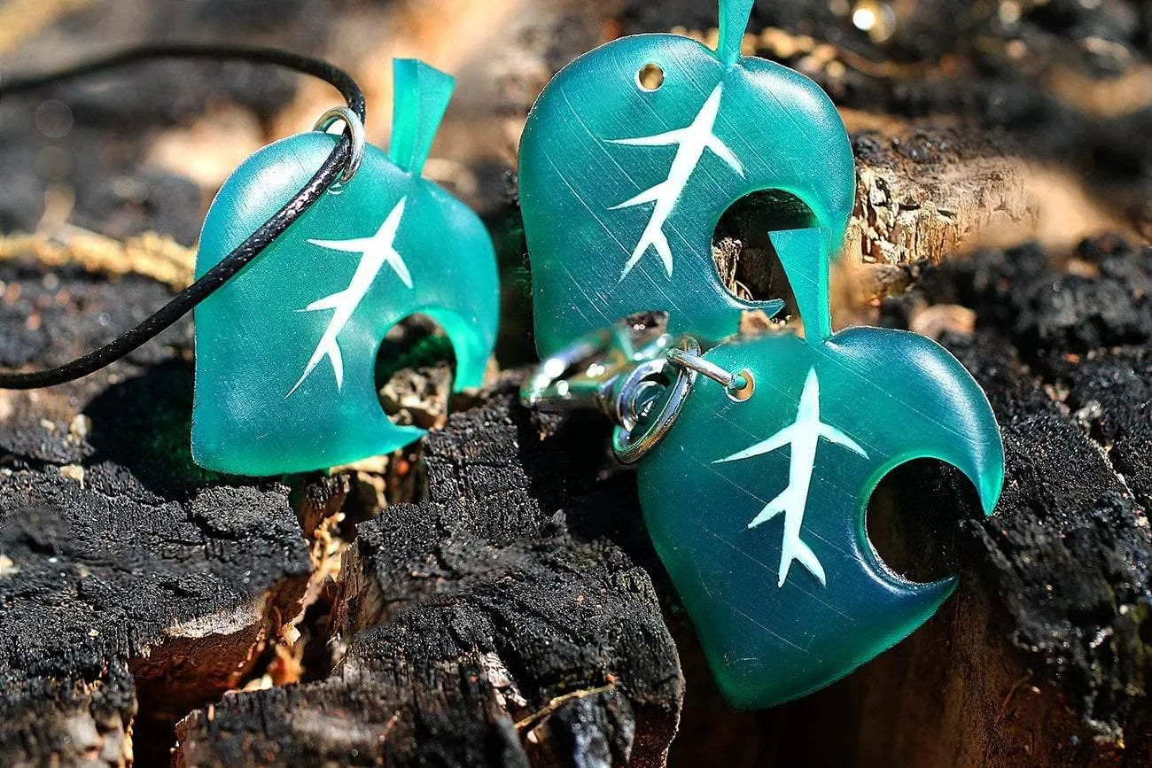 Glow Leaf Keychain / Necklace - Animal Crossing