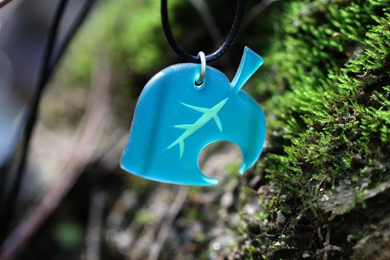 Glow Leaf Keychain / Necklace - Animal Crossing