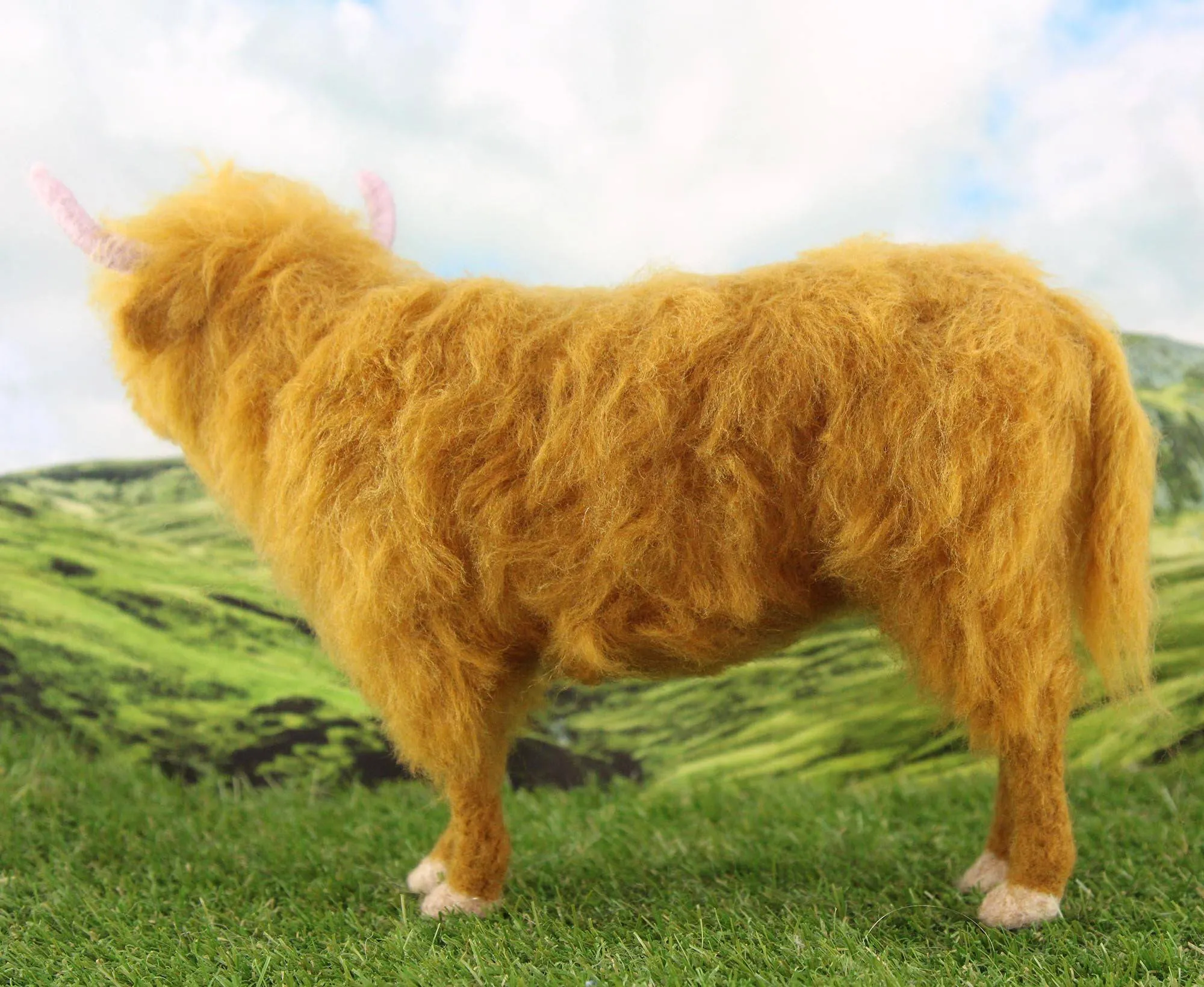 Hamish The Highland Cow  | Needle Felting Kit