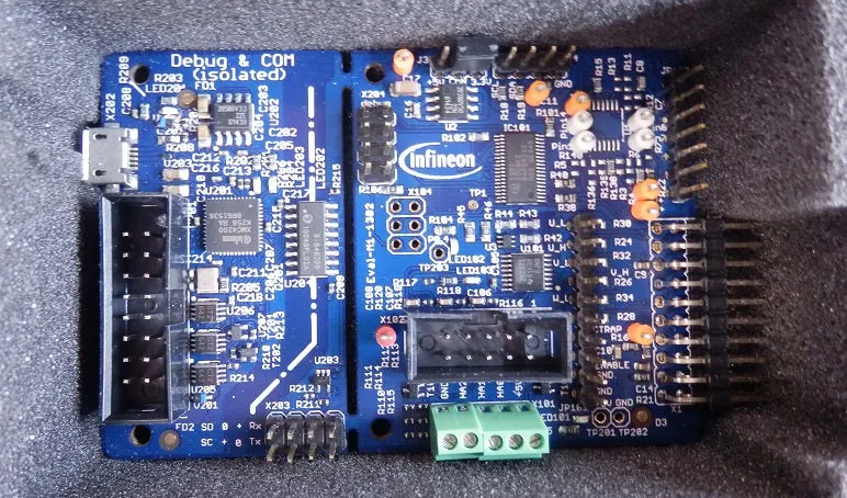 Infineon IMOTION MADK Motor Driver Evaluation Kit EVALM113020584DTOBO1