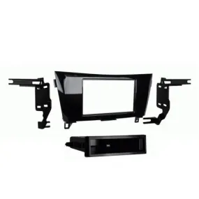 Metra 99-7622HG Single DIN Install Dash Kit for 2014-up Nissan Rouge