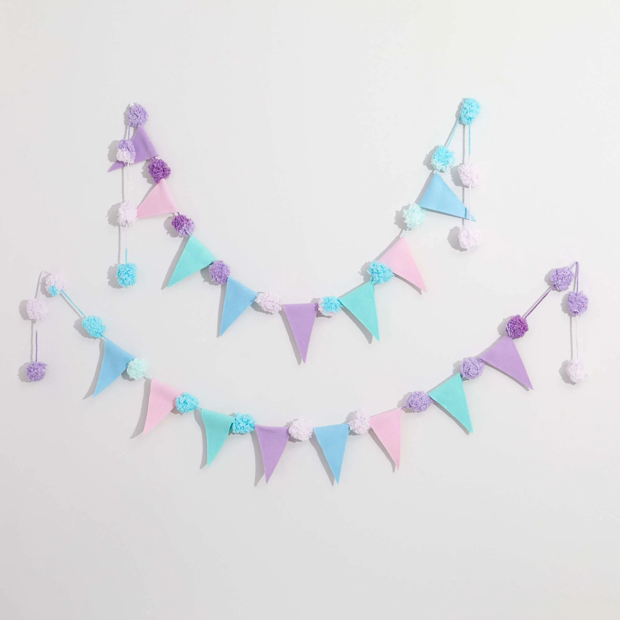 Red Heart Craft Pennant And Pompom Garland