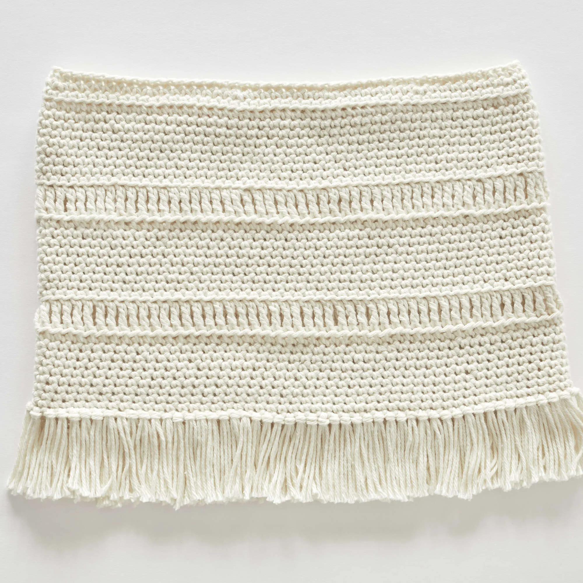 Red Heart Crochet Coastline Lampshade Cover