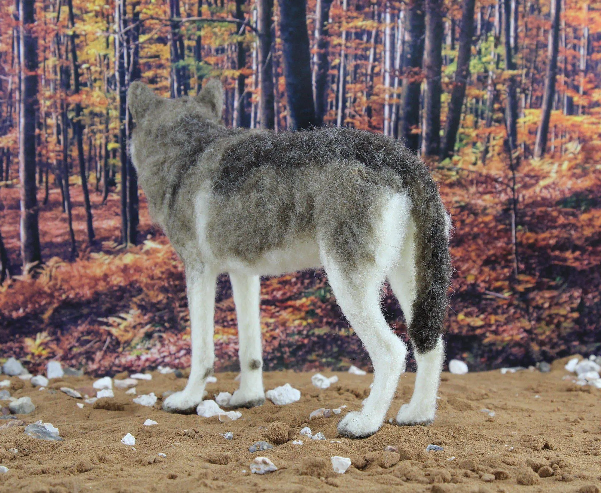 Winston The Wolf  | Needle Felting Kit