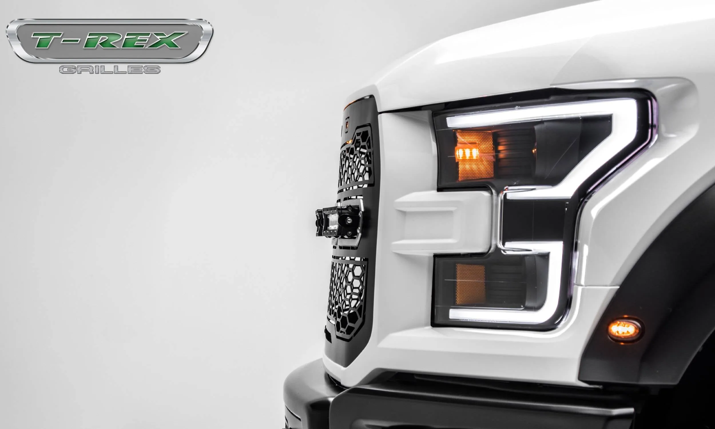 ZROADZ T-Rex Revolver Front Grille & LED Light Bars - 2017  Raptor